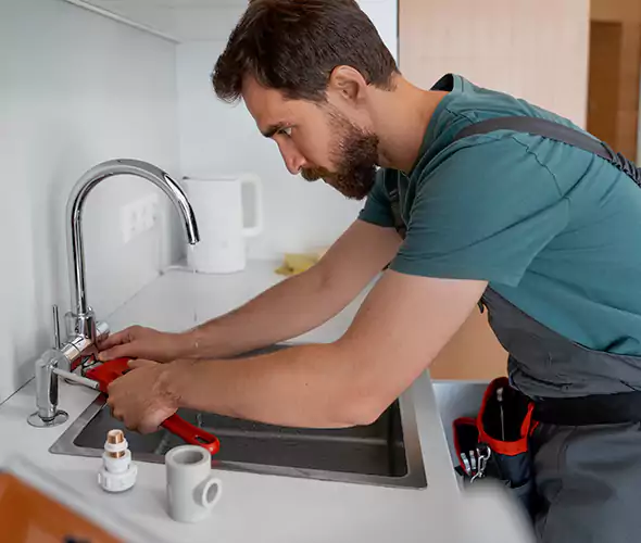 Professional Faucet Replacement Specialist in Vista, CA: Schedule Affordable Faucet Replacement Services with Us