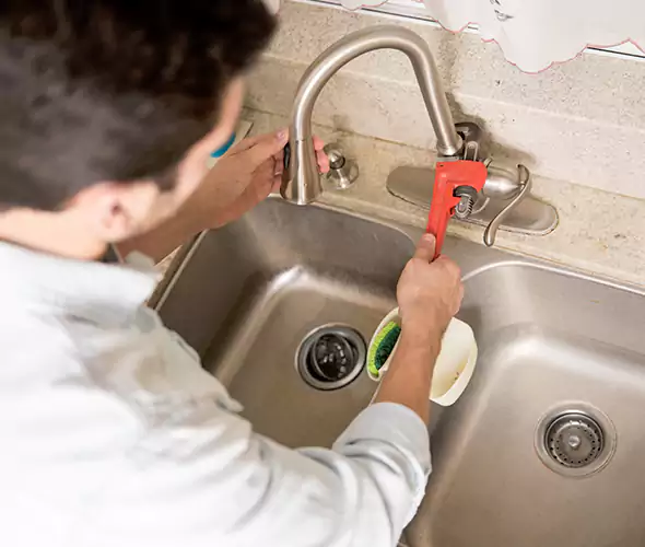 Professional Sink Repair Specialist in Vista, CA: Schedule Reliable Sink Fixing Services with Us