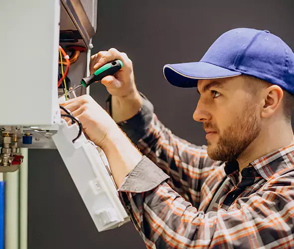 Expert Plumber for Tankless Water Heater Maintenance in Vista, CA: Schedule Professional Maintenance Services with Us