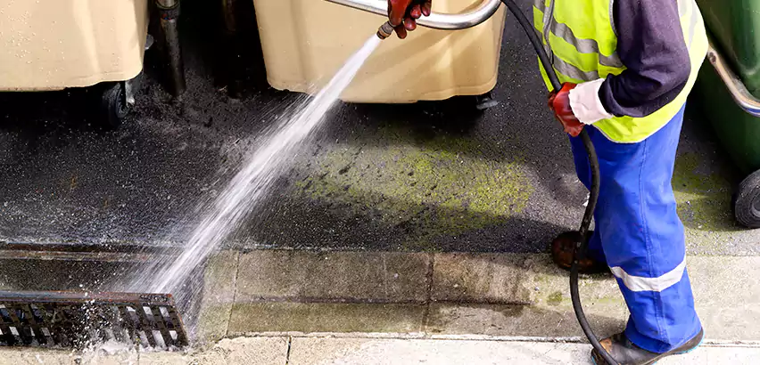 Jet Drain Cleaning in Vista